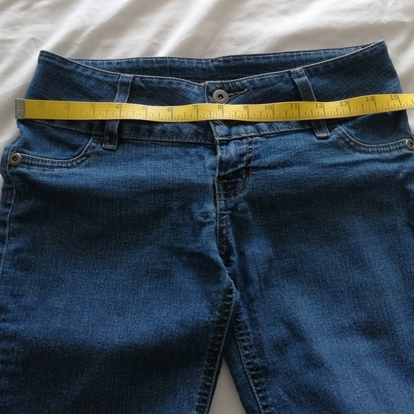 Jeans - Picture 7 of 8